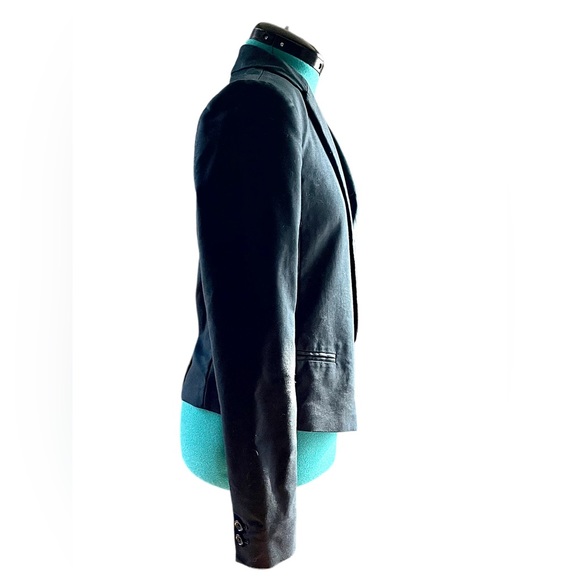 Women’s Banana Republic Tuxedo Jacket - Picture 3 of 12